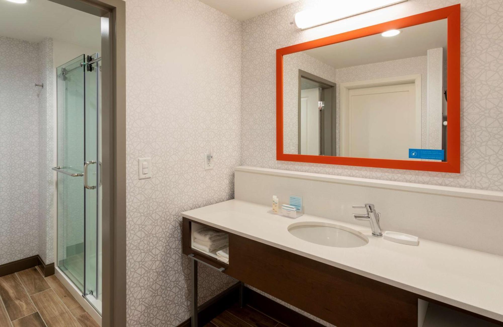 Hampton Inn Eden Prairie Minneapolis المظهر الخارجي الصورة